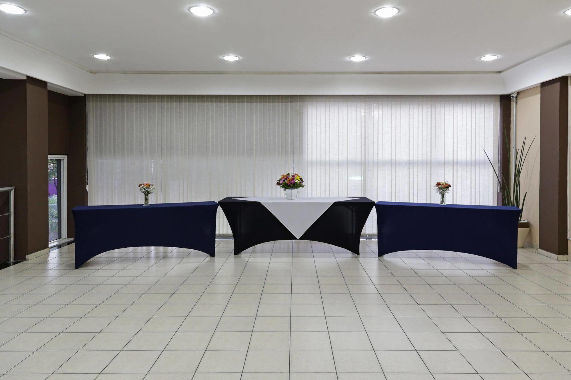 Sables Hotel Guarulhos Eksteriør billede